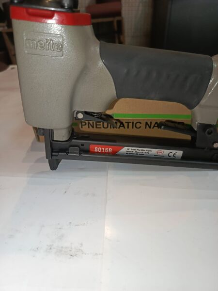 Meite 8016 Zımba Tabancası