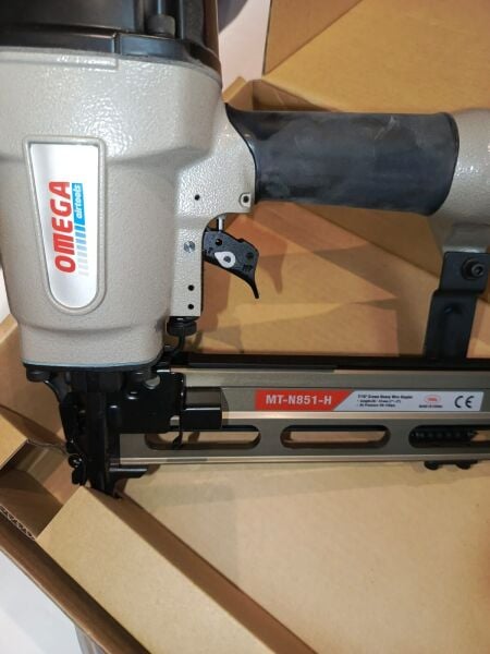 Omega 100-50 İskelet Tabancası